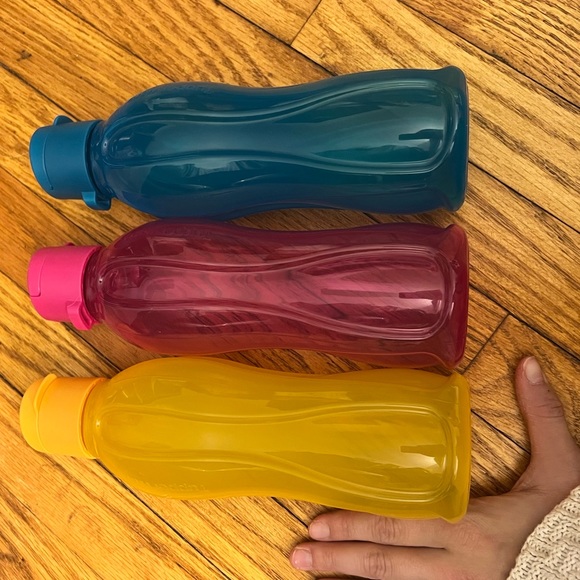 Tupperware - Picture 6 of 6